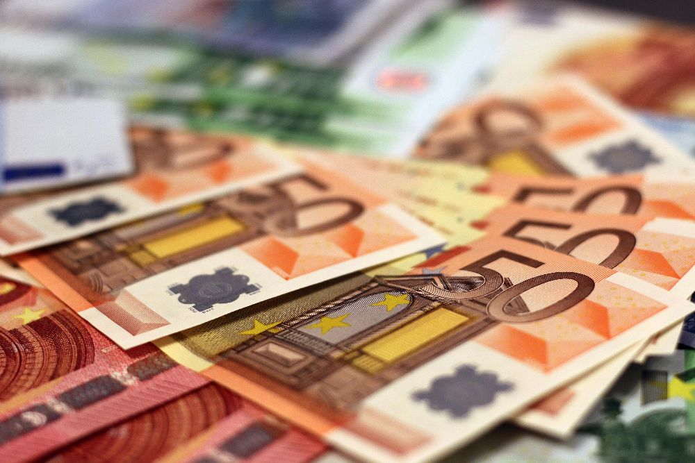 Jak handlować akcjami międzynarodowymi – praktyczne porady i pułapki